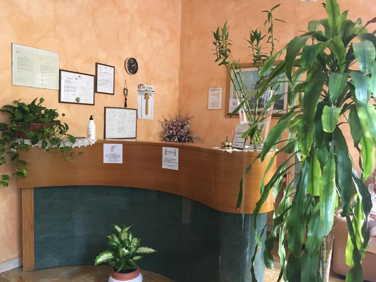 Hotel Capri 米兰 外观 照片